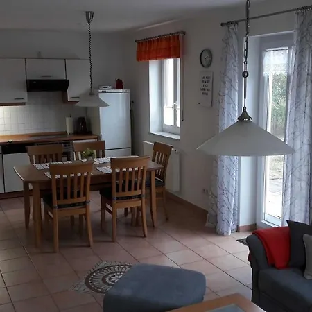 Apartment Schlossblick Muhr am See